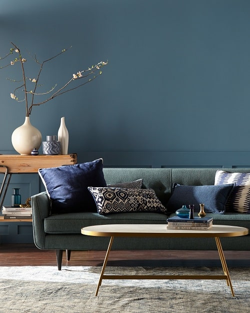Design interior living albastru canapea turcoaz